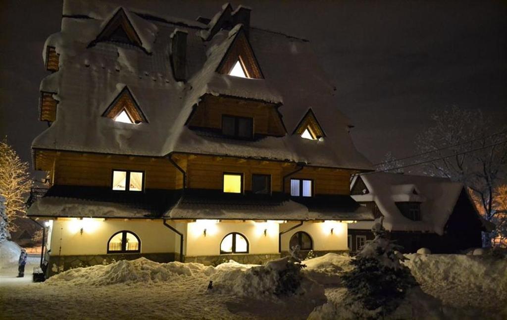 ザコパネ Dom Wczasowy U Jakuba Bed & Breakfast エクステリア 写真
